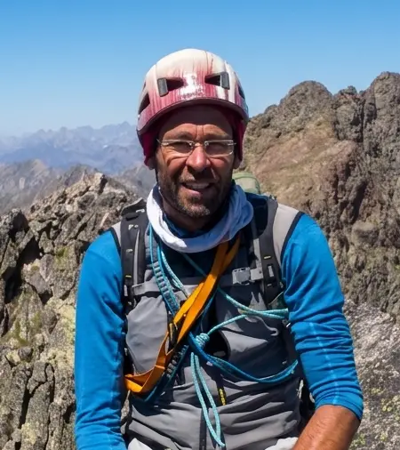 Guida Alpina maestro di alpinismo IFMGA